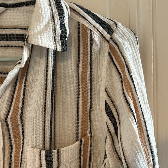 Linen top - Picture 2 of 3